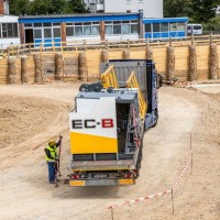 thumb_liebherr-flat-top-crane-340ec-b